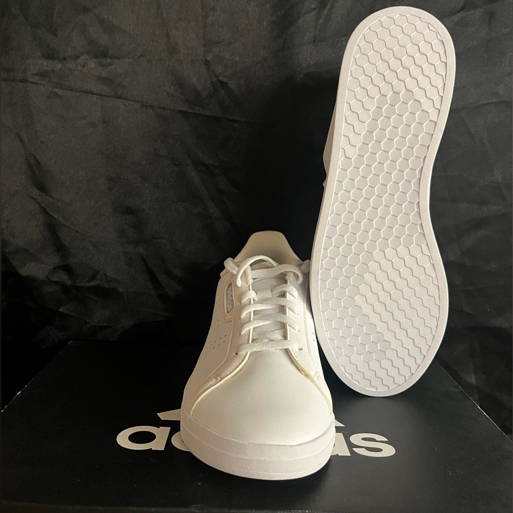Adidas- Courtpoint Base - Picture 3 of 3